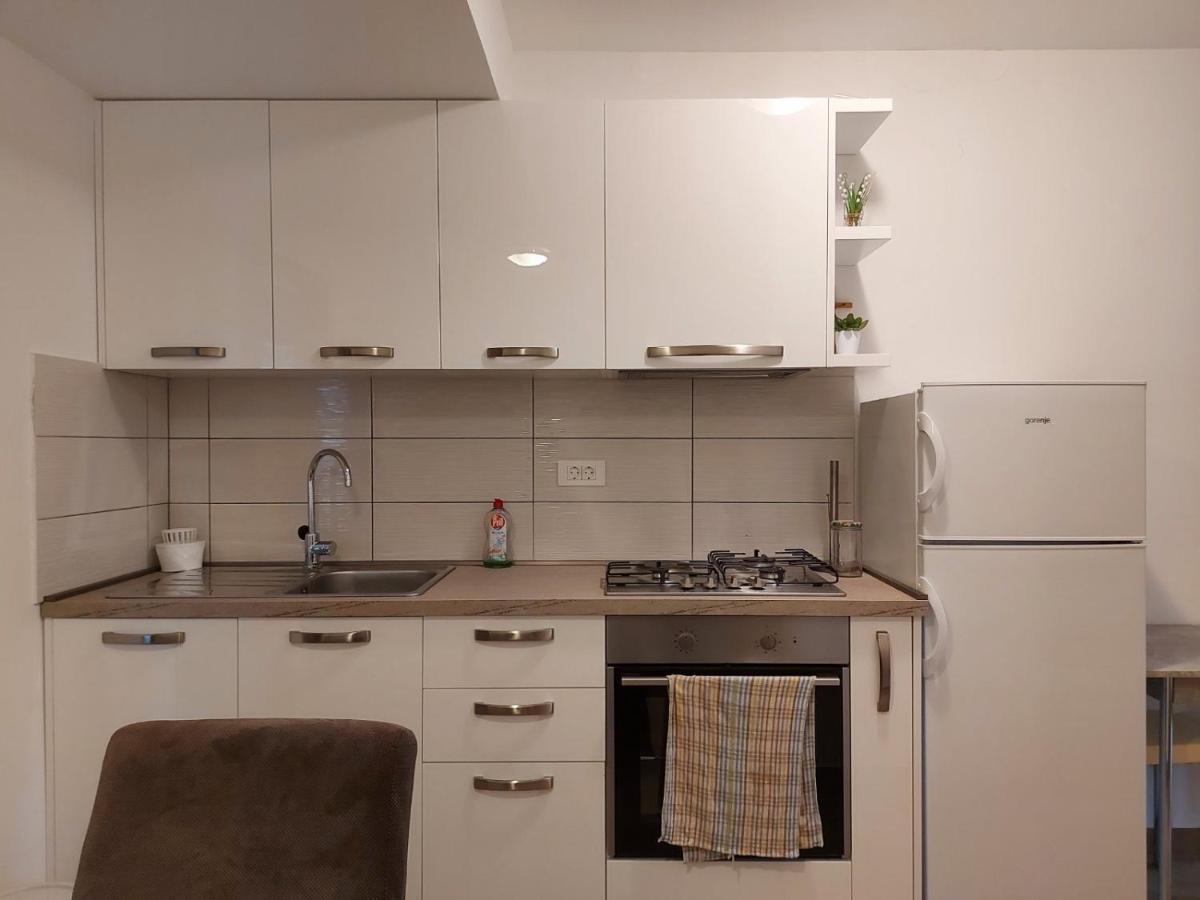 Apartment Ana Izola Bagian luar foto