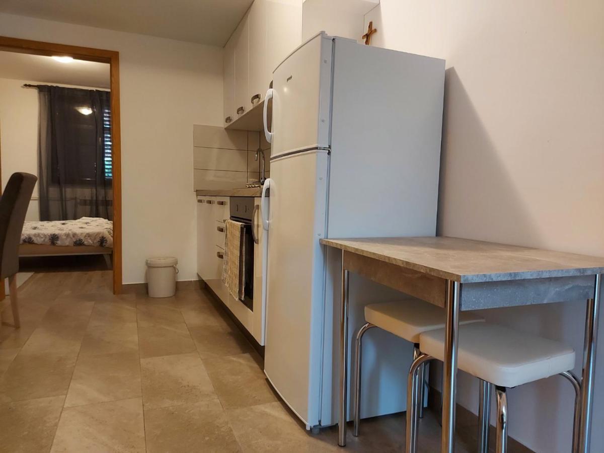 Apartment Ana Izola Bagian luar foto