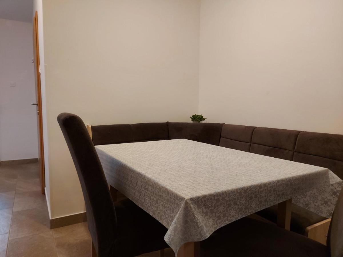 Apartment Ana Izola Bagian luar foto