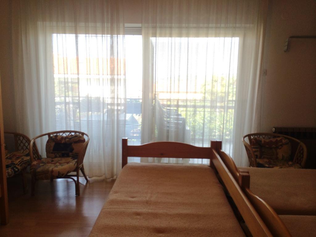 Apartment Ana Izola Bagian luar foto
