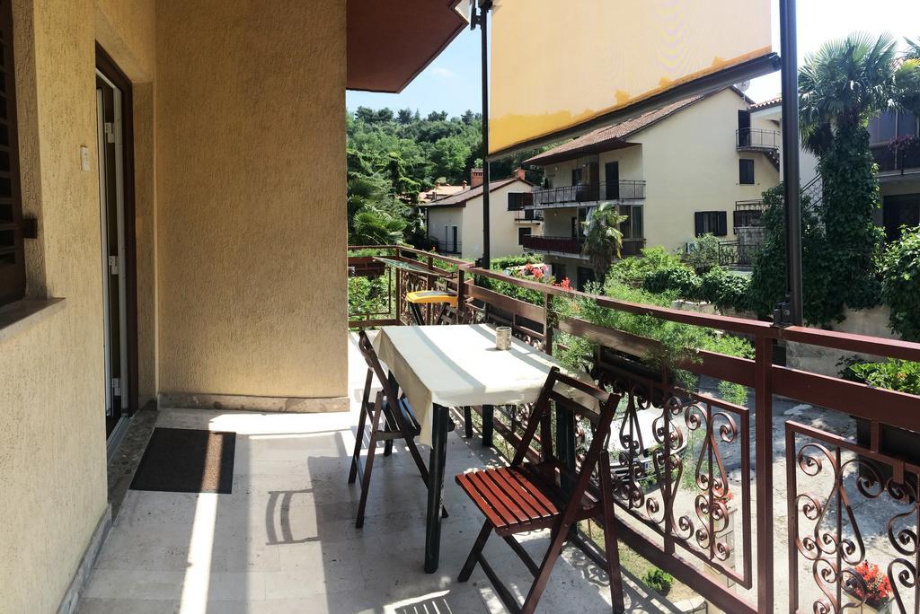 Apartment Ana Izola Bagian luar foto