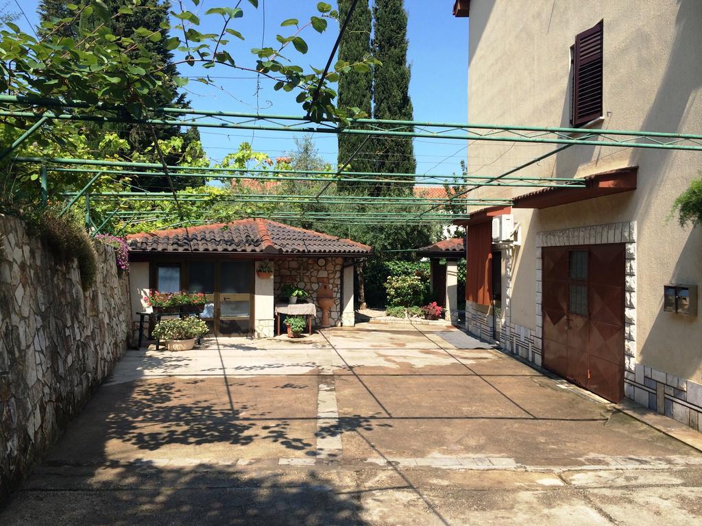 Apartment Ana Izola Bagian luar foto